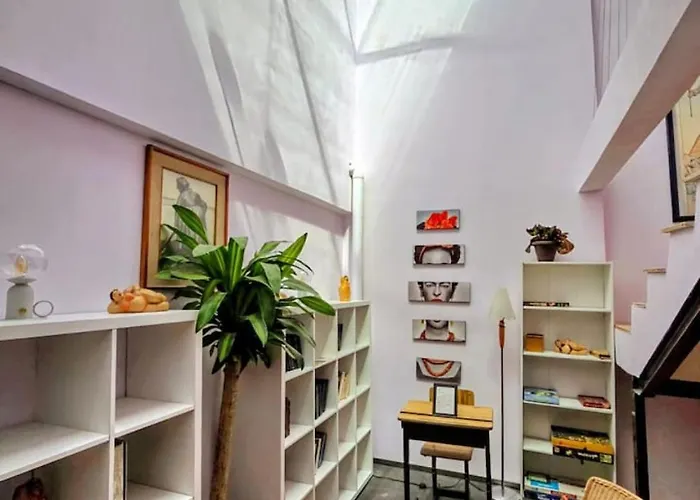 Amarilla Amplia, Iluminada Hasta 6 Viajeros Holiday home